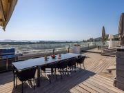 Appartement avec terrasse et piscine