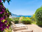 Appartement avec terrasse et piscine