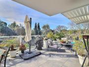 Appartement avec terrasse et piscine