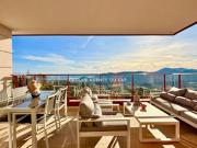 Appartement avec terrasse et piscine