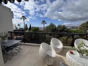 Appartement avec terrasse et piscine