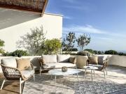 Appartement avec terrasse et piscine