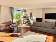 Appartement avec terrasse et piscine