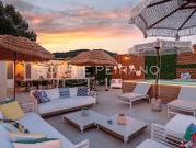 Appartement avec terrasse et piscine
