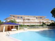Appartement avec terrasse et piscine