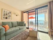 Appartement avec terrasse et piscine