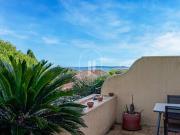 Appartement avec terrasse et piscine