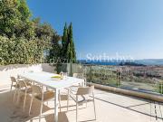 Appartement avec terrasse et piscine