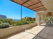Appartement avec terrasse et piscine