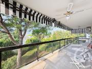 Appartement avec piscine en bord de mer