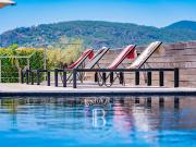 Appartement avec terrasse et piscine