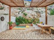 Appartement avec terrasse et piscine