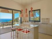 Appartement avec terrasse et piscine