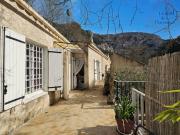 Appartement avec terrasse face à la Sorgue à Fontaine de...