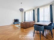 Appartement bourgeois avec véranda face au parc des...