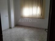 Appartement bureau sur avenue moulay ali chrif