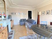 Appartement calme avec ascenseur – 1 chambre séparée –...