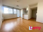 Appartement + cave + stationnement sous sol