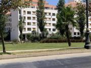 Appartement complet en façade, ensoleillé et charmant