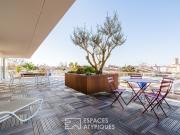 Appartement contemporain, avec jardin suspendu sur les...