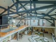 Appartement contemporain avec piscine