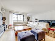 Appartement contemporain avec terrasse