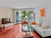 Appartement contemporain sur jardin au calme