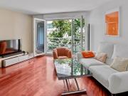 Appartement contemporain sur jardin au calme