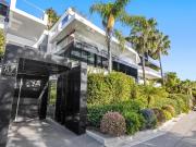 Appartement Dans La Résidence Soligny 225m² Cannes