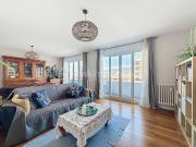 Appartement de 110m2 avec balcon + cave