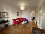 Appartement de 120 m², Type T5 avec garage et balcon