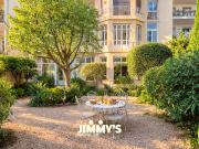 Appartement de 200 m2 en rez de jardin au coeur de Périer