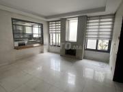 Appartement de 2 chambres vide racine