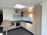 Appartement de 3,5 pièces avec vue partielle sur la lac