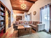 Appartement de 3 chambres au dernier étage avec plafonds...