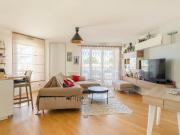 Appartement de 3 pièces de 69 m² avec balcon situé à...