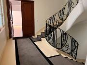 Appartement de 3 pièces de luxe en location à Champs...