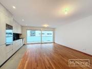 Appartement de 4.5 pièces au 2ème étage d'un tout...