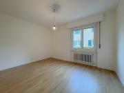 Appartement de 4,5 pièces avec balcon rénové et loué....