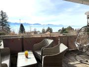 Appartement de 4,5 pièces avec vue partielle sur le lac