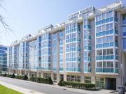 Appartement de 5 pièces au 2ème étage, avec ascenseur Appartement de 5 pièces au 2ème étage, avec ascenseur