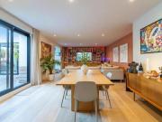 Appartement de 5 pièces de 212 m2 avec grand jardin privatif