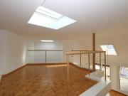 Appartement de 5 pièces en attique avec mezzanine et...