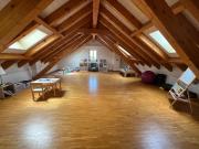 Appartement de 6,5 pièces en attique à Savigny