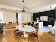 Appartement de 6 pièces de luxe en vente à Nîmes, France