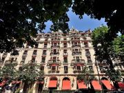 Appartement de luxe de 2 pièces en location à Champs...