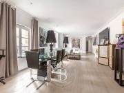Appartement de luxe 3 chambres en vente à Champs...