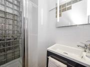 Appartement de luxe avec 3 chambres dans le 16ème... Appartement de luxe avec 3 chambres dans le 16ème...