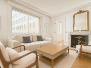 Appartement de luxe de 2 chambres en location à Champs...