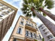 Appartement de luxe de 2 chambres en vente à Promenade...